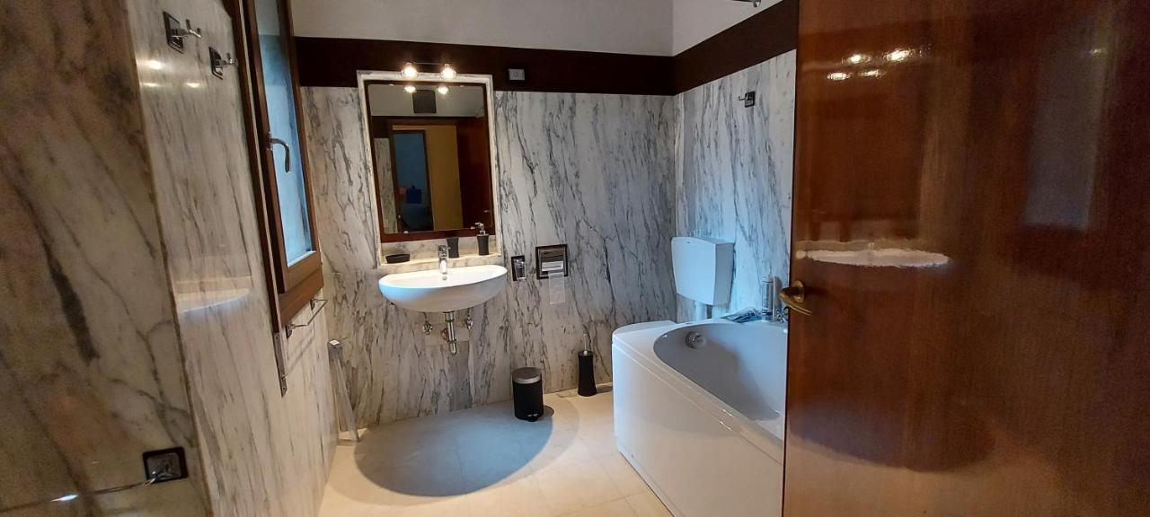 Antico Rio Acqua Dolce Apartment Βενετία Εξωτερικό φωτογραφία